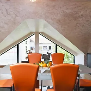 Efbet Hotel