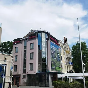 2* Otel Family Opera Plaza- Former