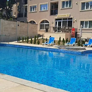 Hotel Vemara Boutique Hotel-free Parking, Warna