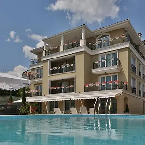 Hotel Sophia, Warna